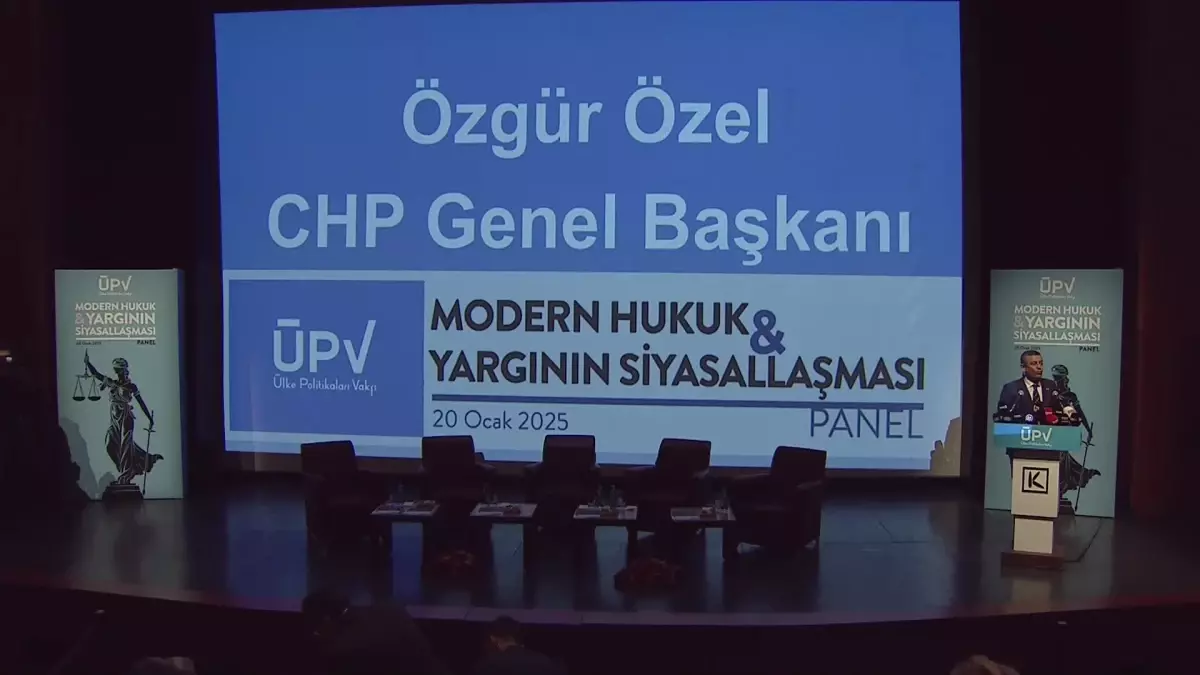 Özgür Özel, erken seçim ve hukukun siyasallaşması konularında çarpıcı açıklamalarda