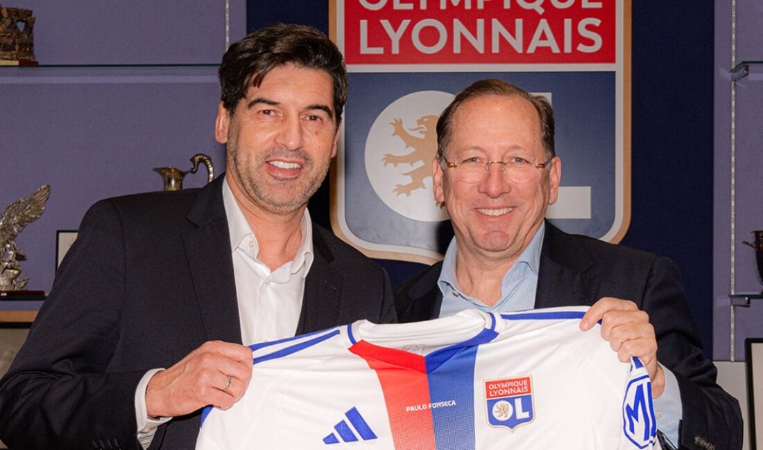Paulo Fonseca, futbol dünyasında yeni bir sayfa açarak Olympique Lyon'un