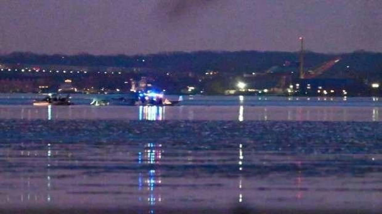 Potomac Nehri'nde meydana gelen helikopter ve uçak kazası sonrası NTSB'nin