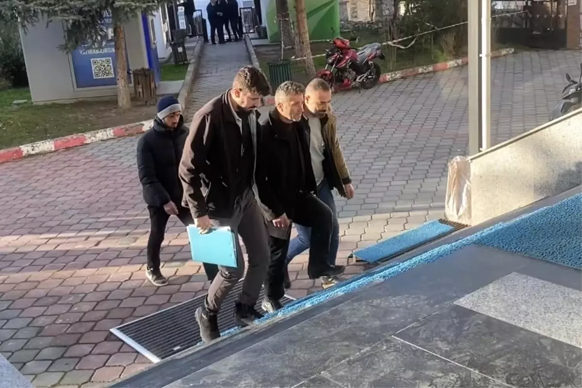 Samsun'da iki kardeş arasında çıkan silahlı tartışma, çevredeki halkı korkuttu.