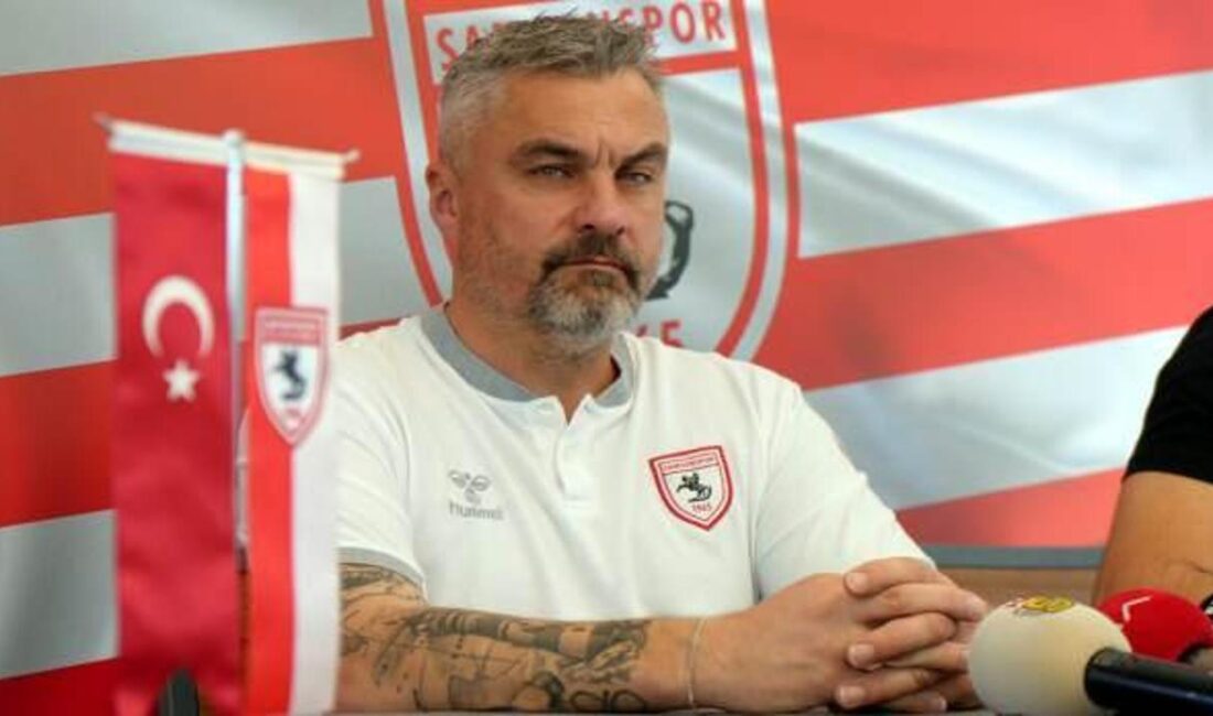 Samsunspor'un Teknik Direktörü Thomas Reis, basın toplantısında takımın son durumu,