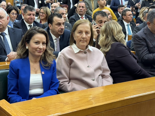 Selma Aliye Kavaf'ın CHP'ye Katılımı