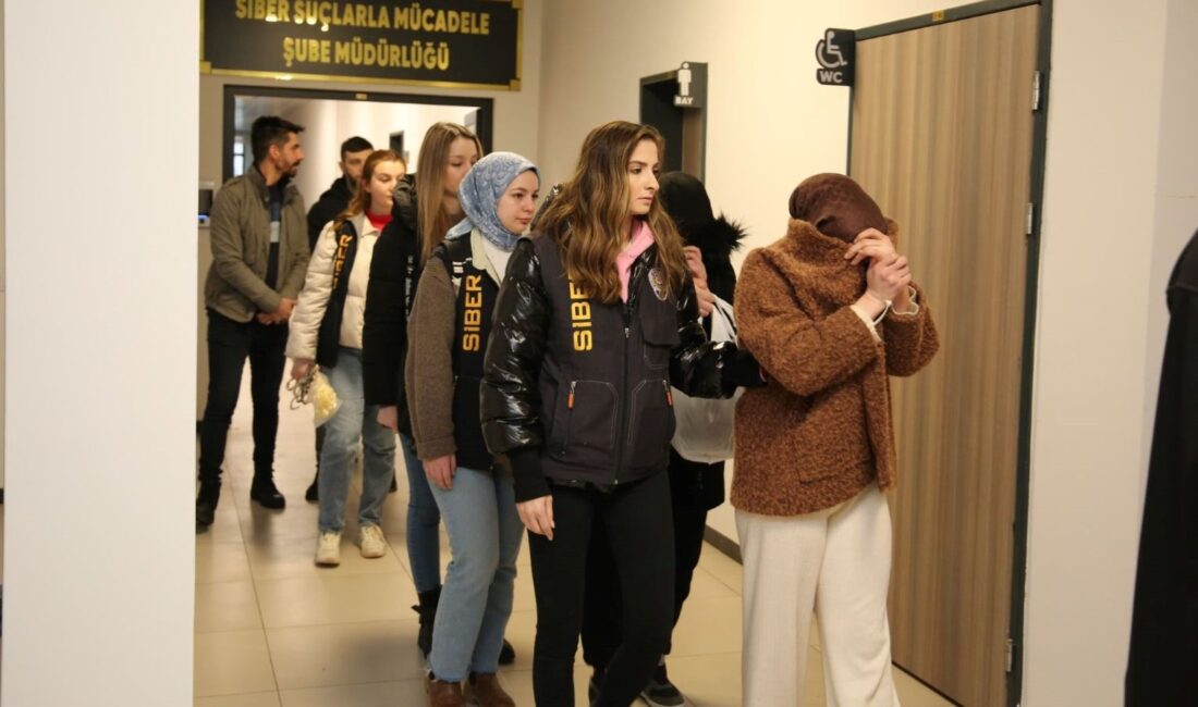 Siber suçlarla mücadelede gerçekleştirilen önemli bir operasyonla 44 kişi gözaltına
