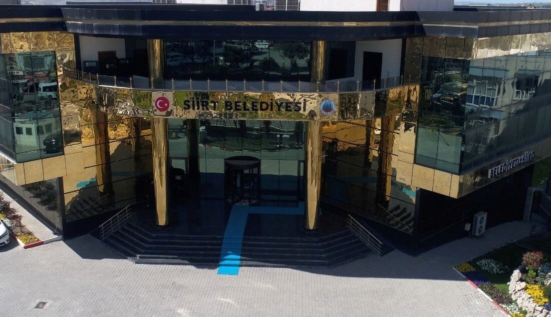 Siirt Belediyesi'ne kayyum atanması ve Sofya Alağaş'ın hapis cezası alması,