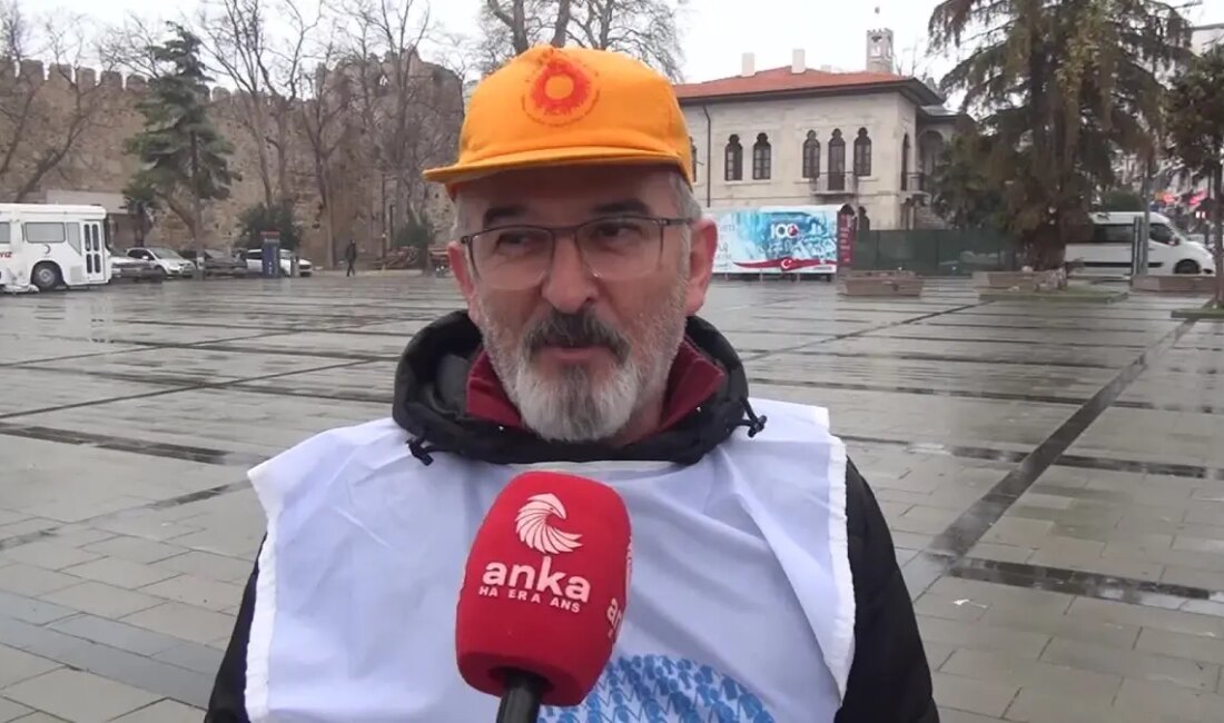 Sinop'ta kamu emekçileri ve emekliler, yaşam standartlarını etkileyen zamları protesto