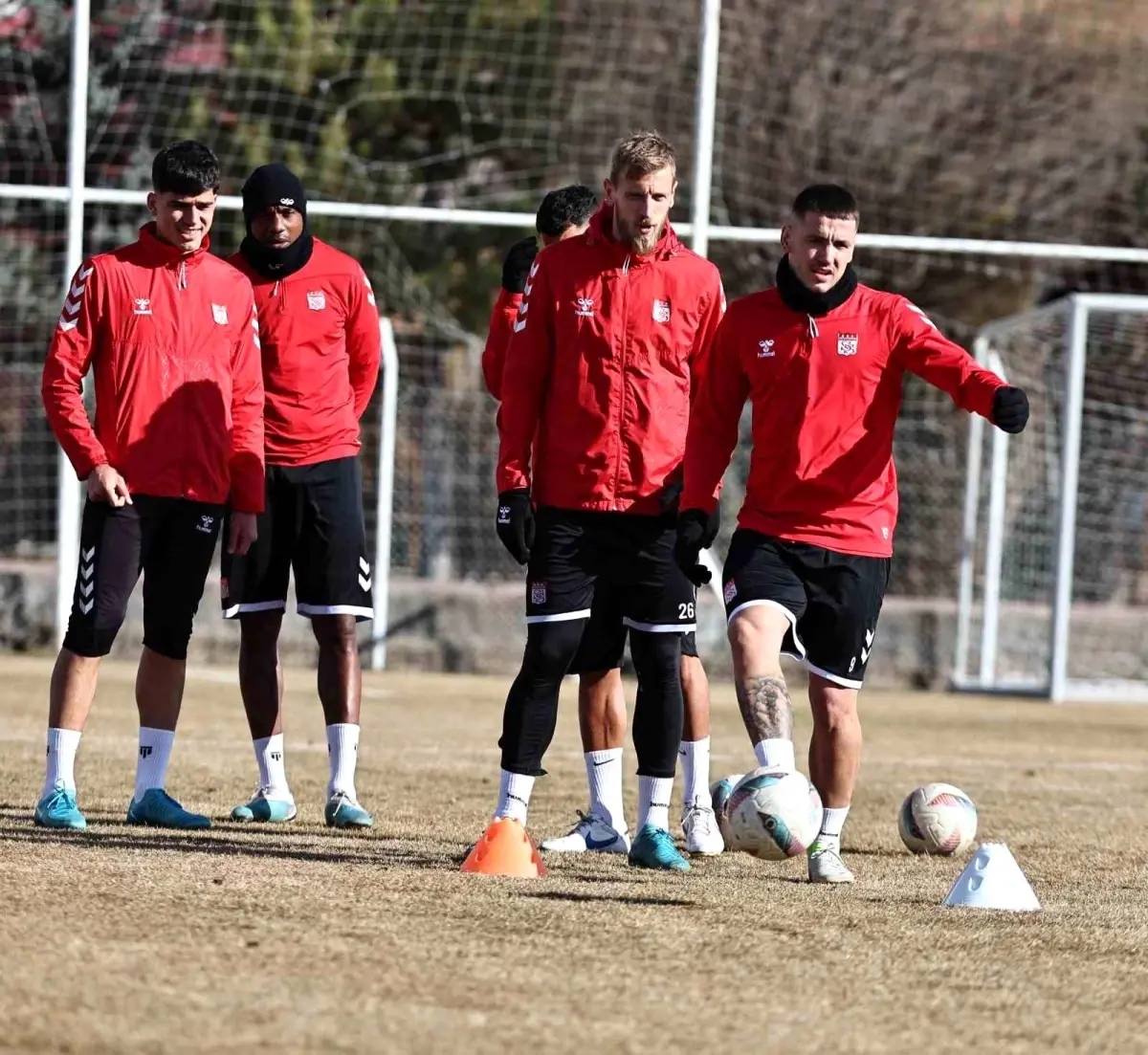 Sivasspor, Trabzonspor ile karşılaşacağı önemli maça hazır! Takımın son durumu,