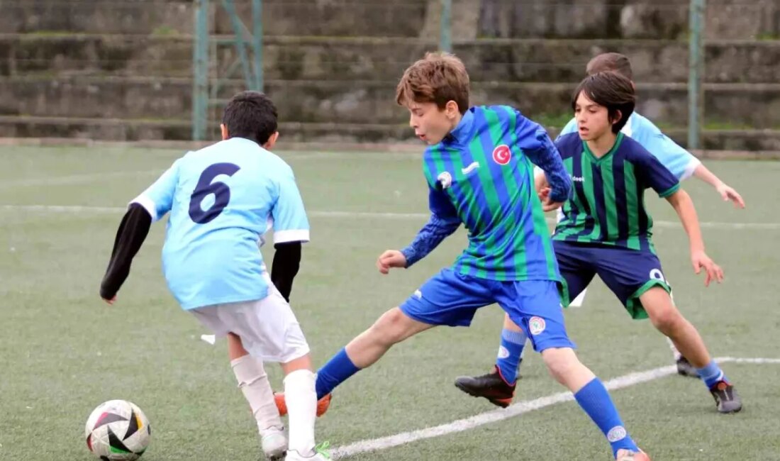 Sömestr Cup Futbol Turnuvası'nda 1461 Trabzon, gösterdiği üstün performansla şampiyonluk