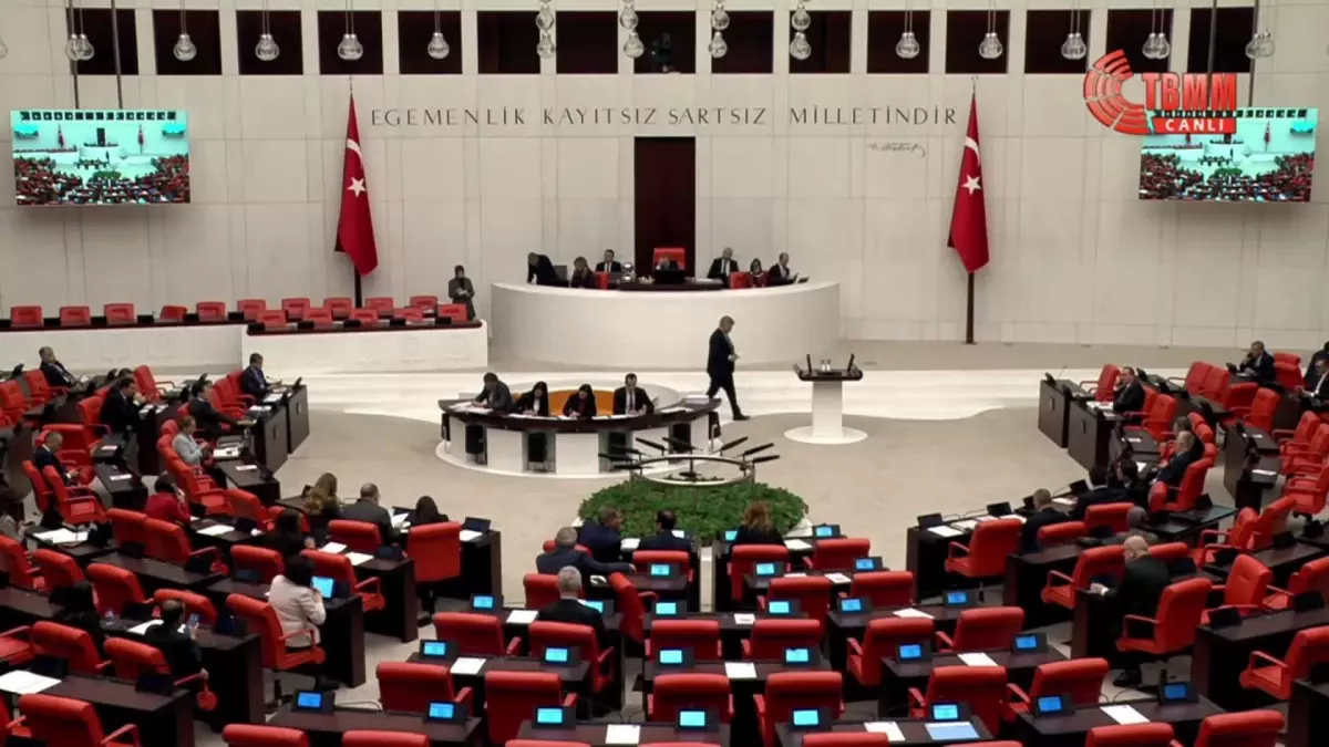 TBMM'de İYİ Parti'nin önerisiyle, köprü ve otoyol ücretlerine yapılan zamlar