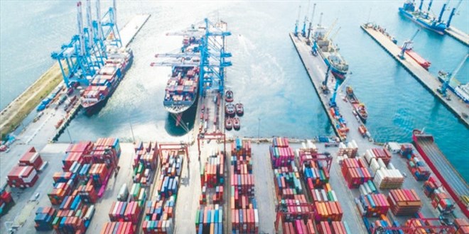 Ticaret Bakanlığı'nın E-ihracat destekleri ve hedefleri hakkında detaylı bilgiler edinin.