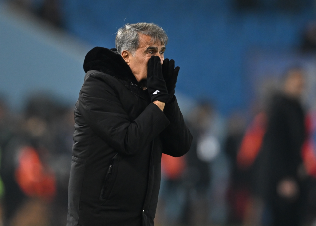Trabzonspor, Sivasspor'u 4-0 Mağlup Etti: Şenol Güneş'in Değerlendirmeleri