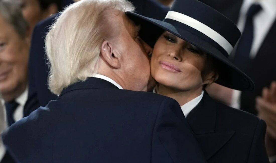 Donald Trump’ın yemin töreninde, Melania Trump sade fakat çarpıcı şapkası