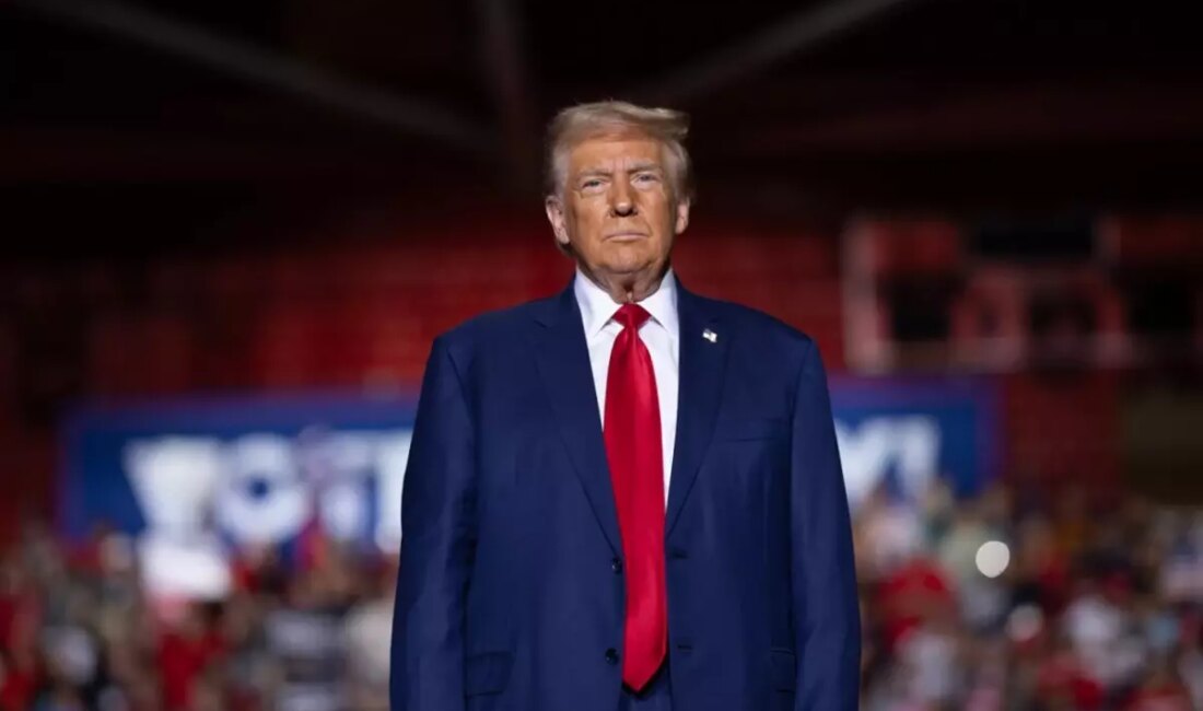 Trump'ın başkanlık mitingi, umut ve yenilik vurgusuyla dikkat çekiyor. Konuşmasında,