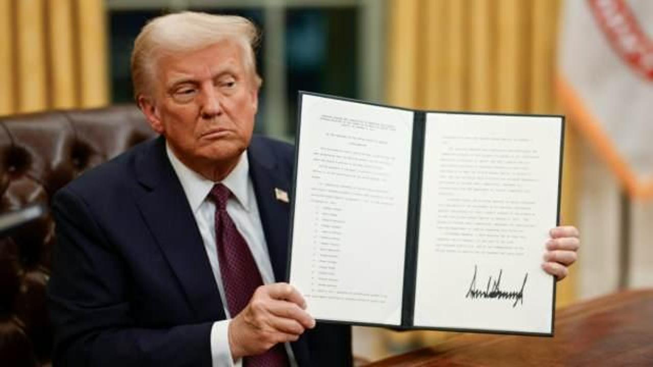 Trump, Kanada ve Meksika'ya yönelik yüzde 25 gümrük vergisi tehdidini