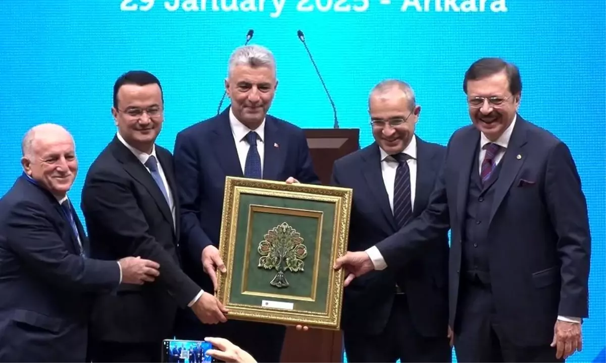 Türkiye, Azerbaycan ve Özbekistan arasındaki işbirliğini güçlendiren Üçlü İş Forumu'nda