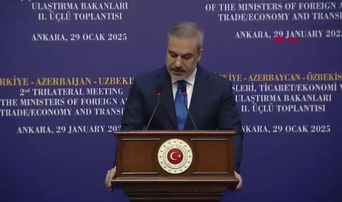 Türkiye, Azerbaycan ve Özbekistan Dışişleri Bakanları'nın bir araya geldiği üçlü