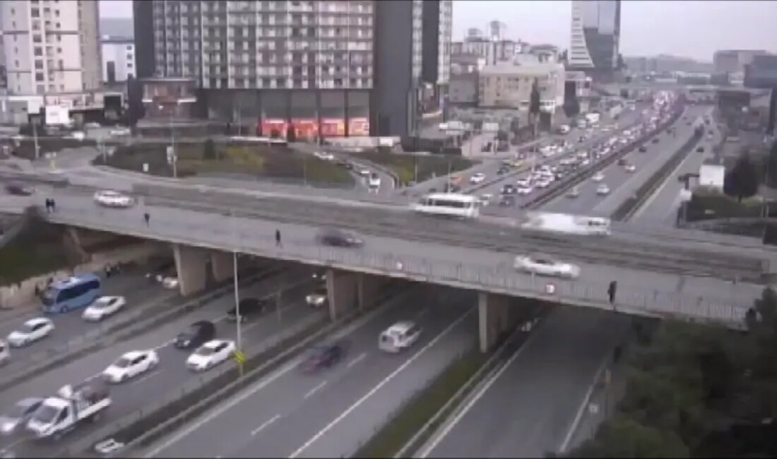 Tuzla'da meydana gelen trafik kazasında 19 yaşındaki bir genç hayatını