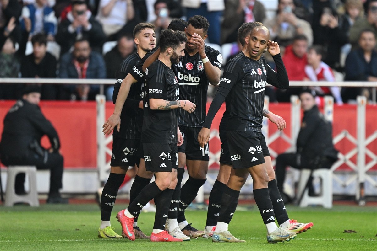 UEFA Avrupa Ligi'nde Türk Takımlarının Son Haftası