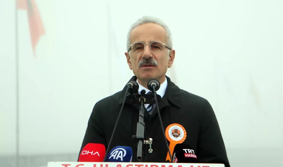 Ulaştırma ve Altyapı Bakanı Uraloğlu, Halkalı-Kapıkule Hızlı Tren Projesi ve