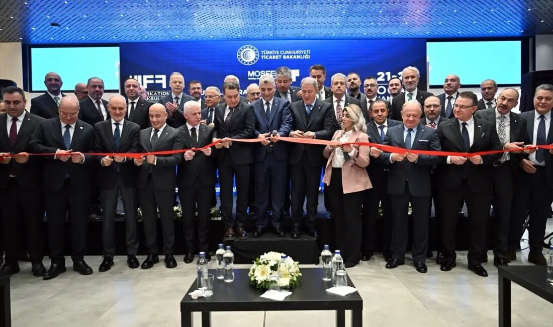 Uluslararası İstanbul Mobilya Fuarı 2023, sektörün gücünü ve ihracat hedeflerini
