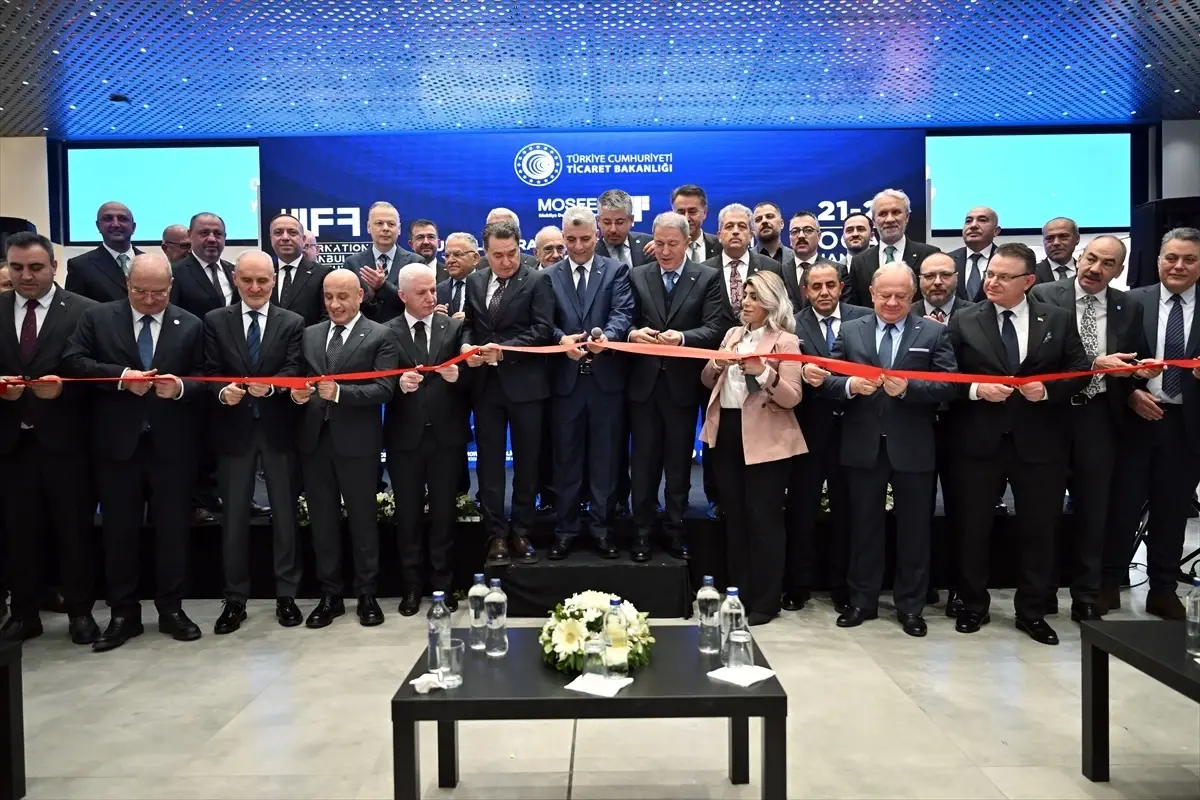 Uluslararası İstanbul Mobilya Fuarı 2023, sektörün gücünü ve ihracat hedeflerini