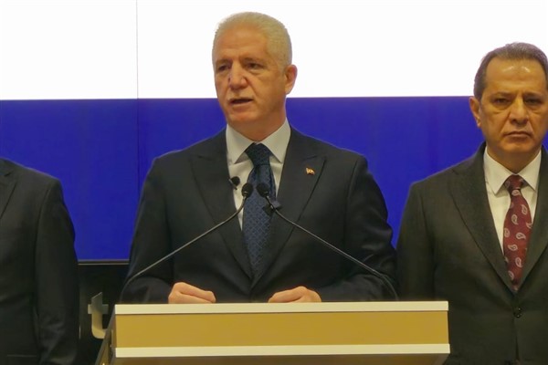 İstanbul Valisi Davut Gül'ü Afyonkarahisar, Bartın, Burdur ve Yalova valisi