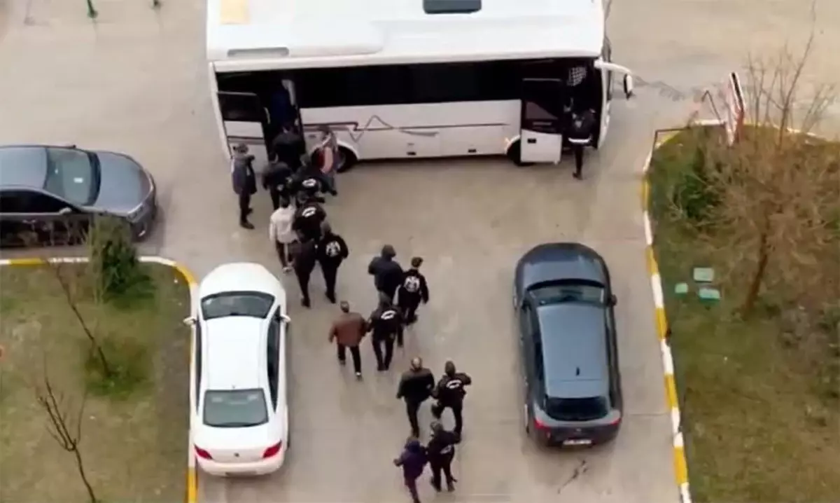 Yasa dışı bahis operasyonunda 5 kişi tutuklandı. Olayın detayları, yapılan