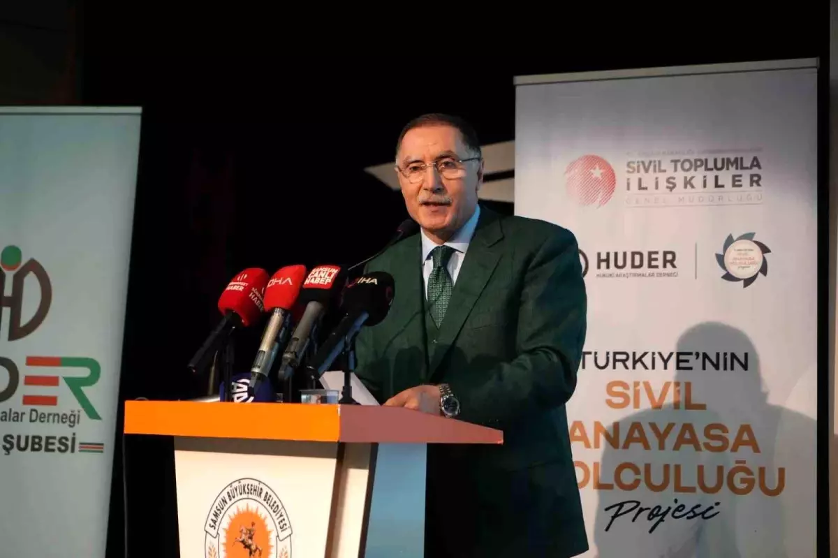 Yeni Anayasa Buluşmaları Programı, toplumsal katılımı artırmayı hedefleyerek vatandaşların görüşlerini