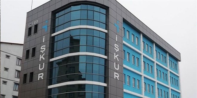 Yeni ilanlardan anında haberdar olmak için uygulamalarımızı indirin! Fırsatları kaçırmamak