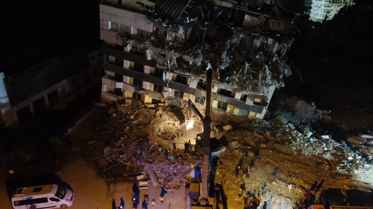 260 Saat Sonra Canlı Kurtuluş