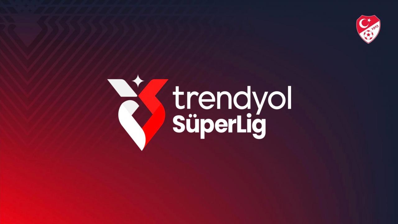 Adana Demirspor ile Kasımpaşa arasında oynanan zorlu maçta takımlar 1-1