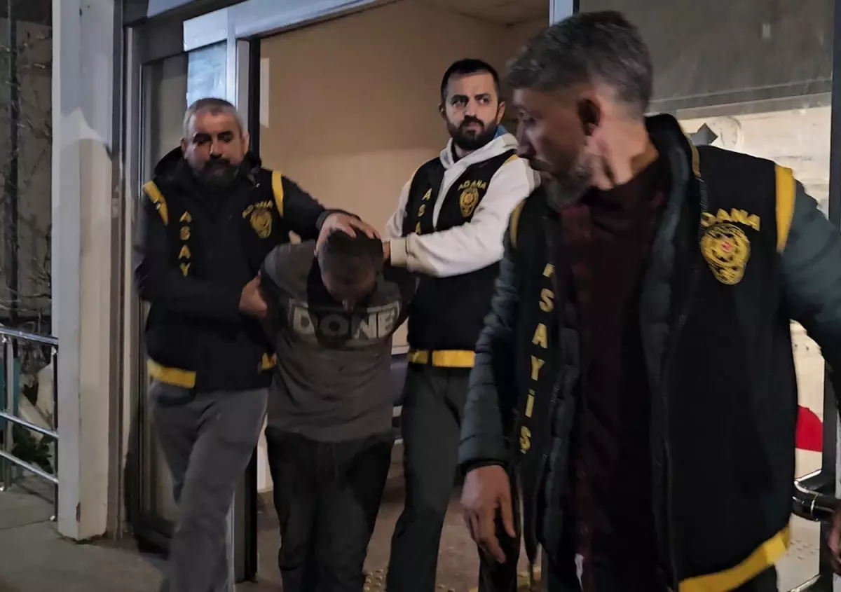 Adana'da gerçekleşen kuyumcu soygununda 3 kilogram altın ve 100 bin