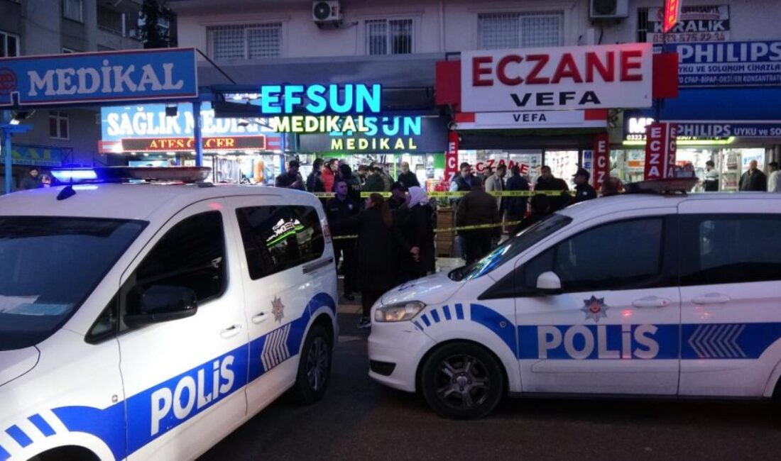 Adana'da sevgilisinin tacizine tepki olarak üç kişiyi öldüren genç, toplumda