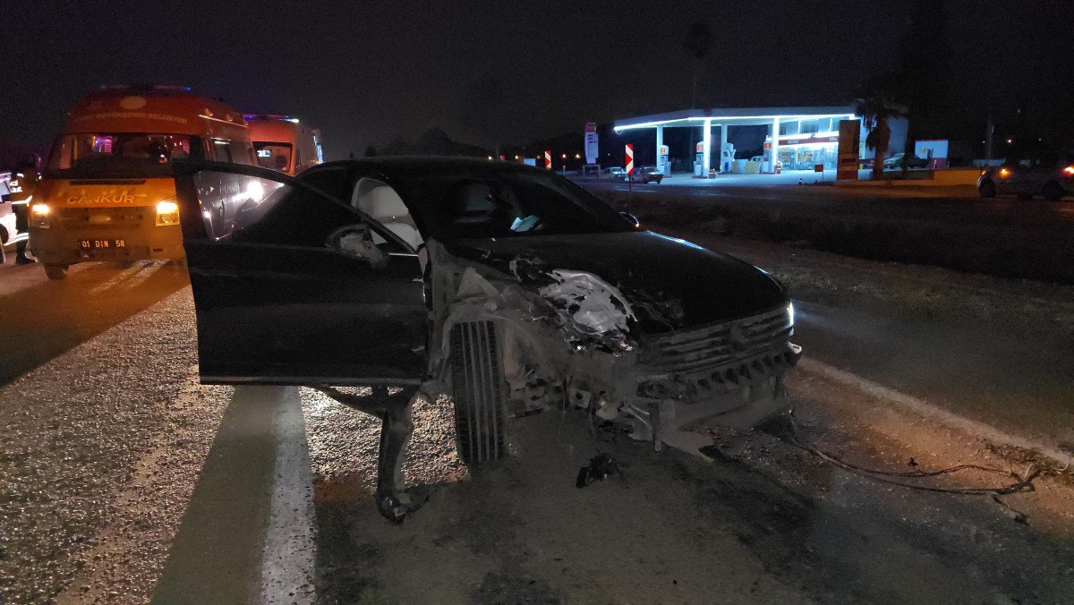 DHA Adana'da Trafik Kazası
