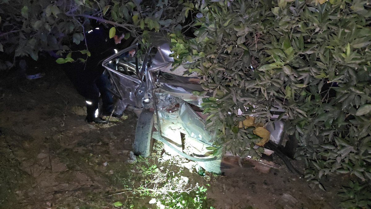 Adana'da meydana gelen trafik kazasında 3 kişi yaralandı. Olayın detayları,