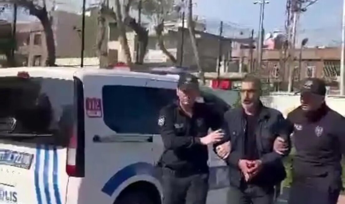 Adana'da uyuşturucu ticareti suçundan aranan bir hükümlü, güvenlik güçlerinin başarılı