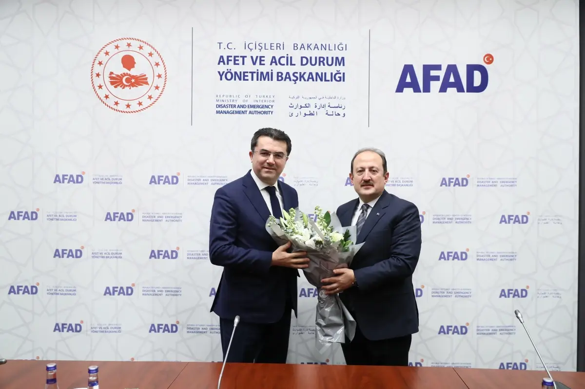 AFAD Başkanlığı'na Ali Hamza Pehlivan atandı. Yeni atama, afet yönetimi
