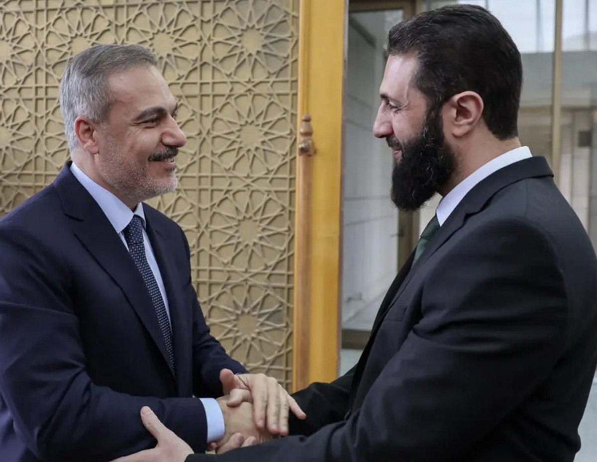 Ahmed Eş Şara'nın Suudi Arabistan ve Türkiye'ye İlk Resmi Ziyaretleri