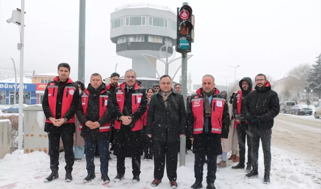 Aile Yılı Projesi, Yozgat'ta trafik ışıklarında hayata geçiyor. Bu yenilikçi