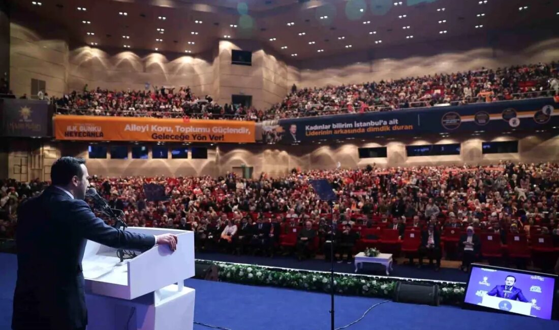 AK Parti İstanbul Kadın Kolları 8. Olağan Kongresi'nde kadınların siyasetteki
