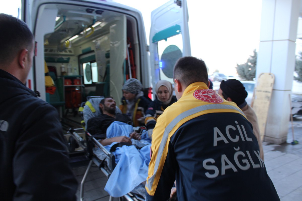 Aksaray'da İş Kazası: Kalıpçı Elektrik Akımına Kapıldı