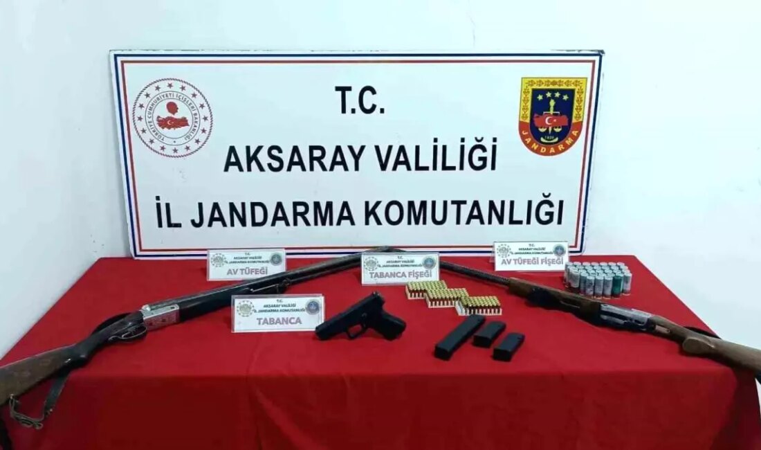 Aksaray'da düzenlenen silah kaçakçılığı operasyonunda 4 silah ele geçirildi. Olayla