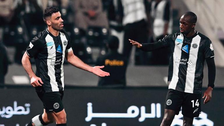 Al Shabab, Al Khaleej'i Farklı Geçti