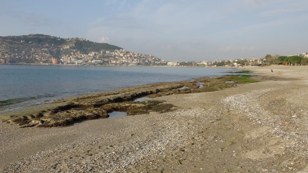 Alanya'daki Deniz Suyunun Çekilmesi ve Deprem İlişkisi
