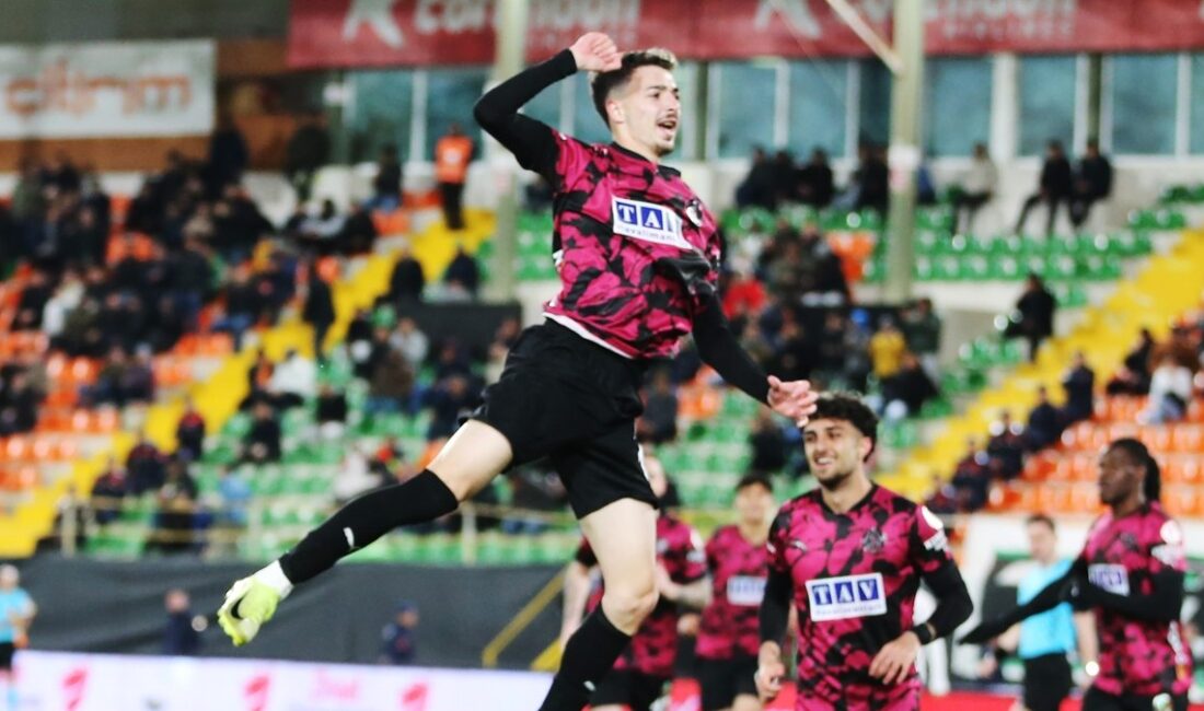 Alanyaspor, Süper Lig'de Fatih Karagümrük'ü 4-1 mağlup ederek önemli bir