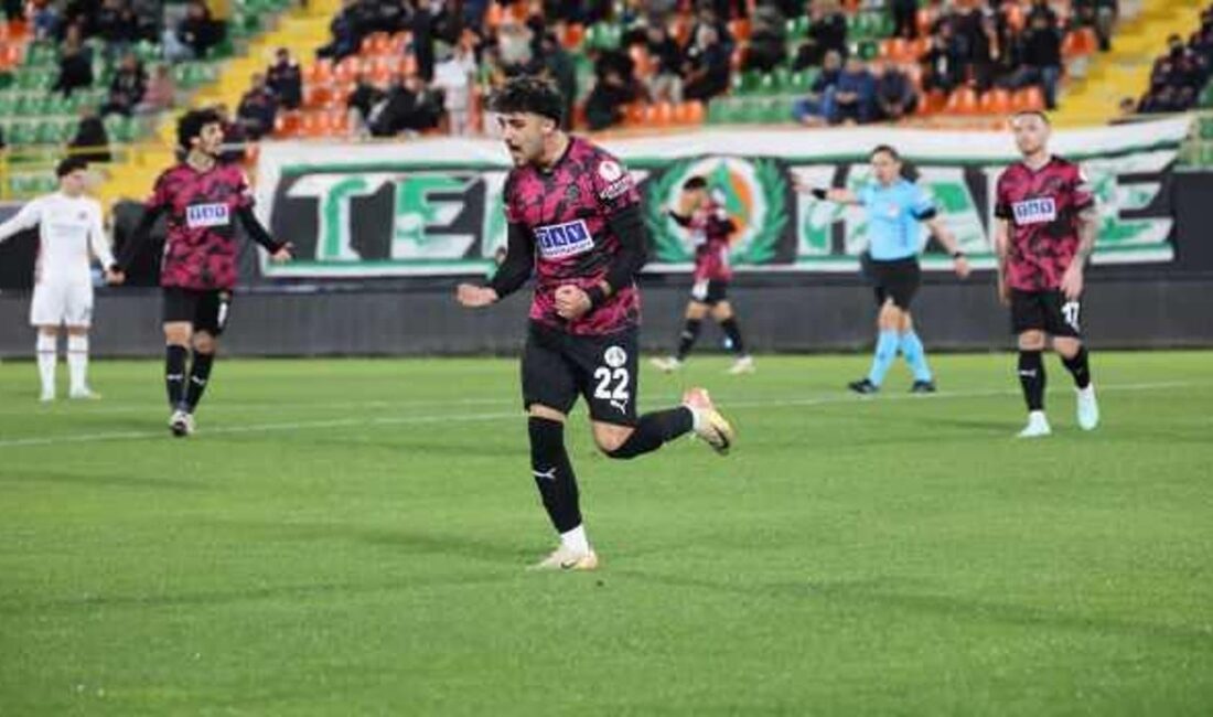 Alanyaspor, Ziraat Türkiye Kupası çeyrek finalinde Fatih Karagümrük'ü 4-1 mağlup