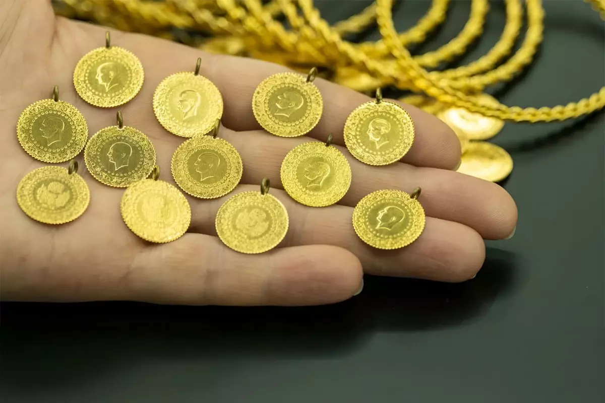 Altın fiyatlarında yaşanan yükseliş, yatırımcılar için önemli fırsatlar sunuyor. Piyasa