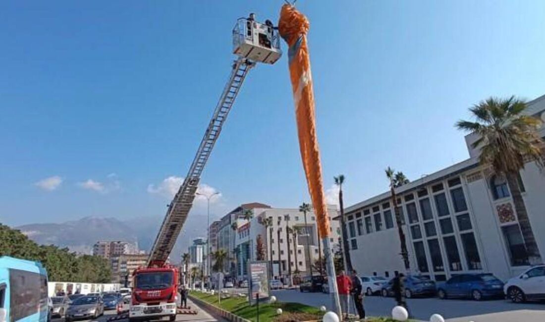 Amanos Dağları'nda yamaç paraşütü kazasıyla ilgili detayları keşfedin. Olayın sebepleri,