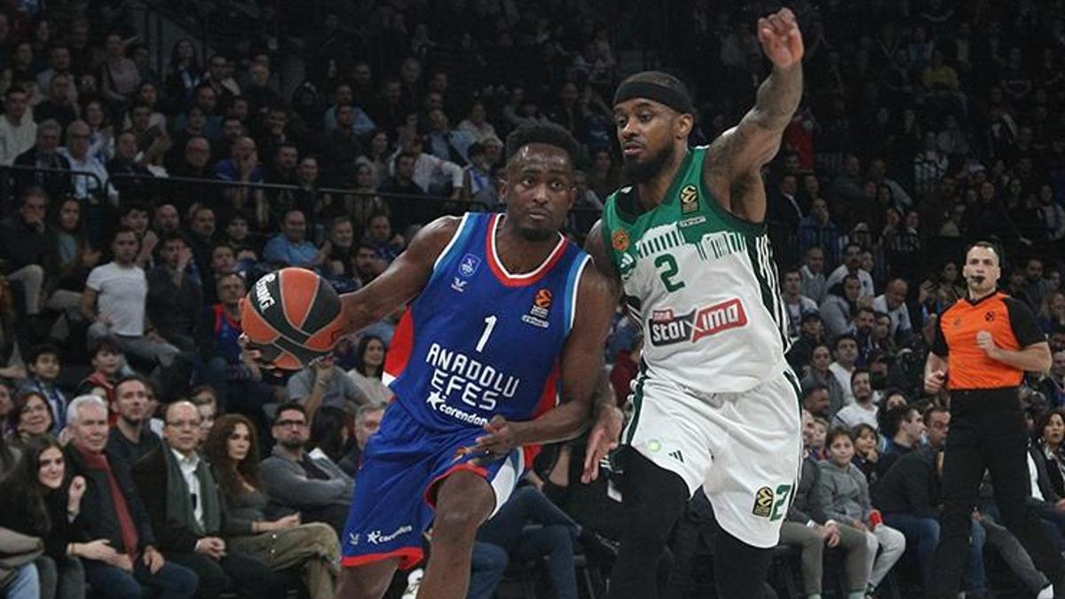 Anadolu Efes, Yunanistan'ın güçlü takımlarından Panathinaikos ile karşı karşıya geliyor.