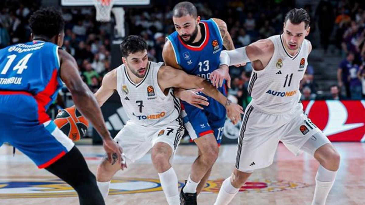 Anadolu Efes, EuroLeague'deki kritik maçında Real Madrid ile karşı karşıya