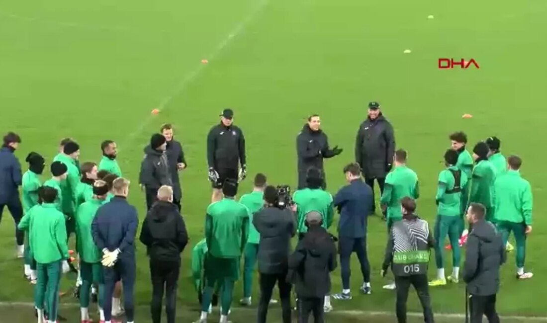 Anderlecht, Fenerbahçe ile oynayacağı maç öncesi hazırlıklarını tamamladı. Takım, yoğun